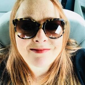 Meet your Posher, Dana